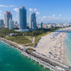 Kiedy jechać do Miami, aby uniknąć złej pogody i tłumów?