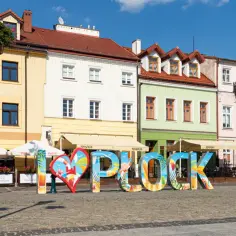 Co zwiedzić w Płocku? Odkryj najważniejsze atrakcje i miejsca