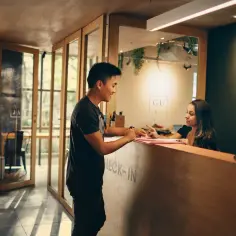 Co to jest overbooking w hotelu i jak unikać problemów?
